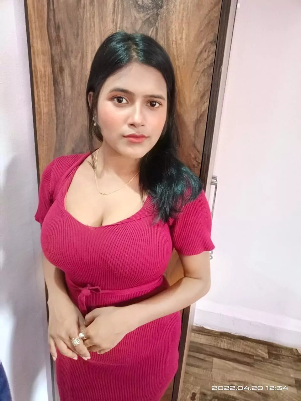 Sindhi Camp Escort Service